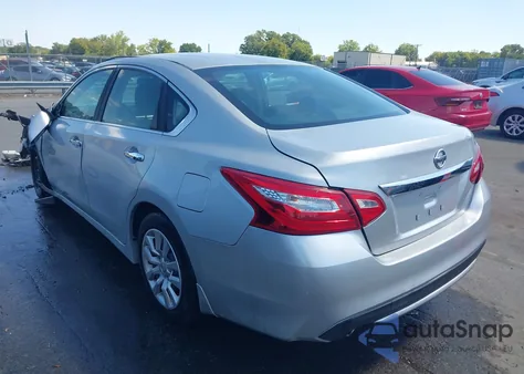 2016 Nissan Altima 2.5 S z USA, uszkodzony, nr VIN 1N4AL3AP4GN375112